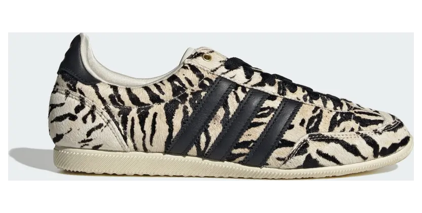 Adidas JAPAN SNEAKERS Off White / Core Black / Core Black (KI6544)
