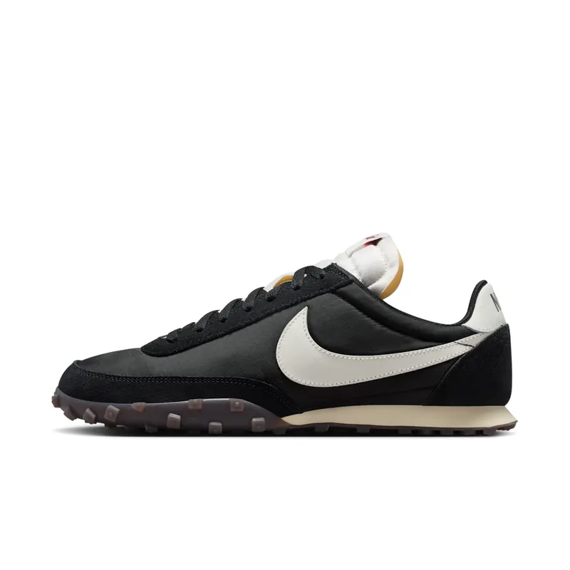 Nike Waffle Racer “Black Coconut Milk Gum” (IM8658-001)