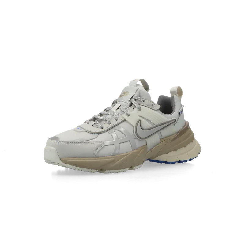 Nike V2K Run Gore-Tex (lt iron ore / light bone / khaki) – FZ2622-002