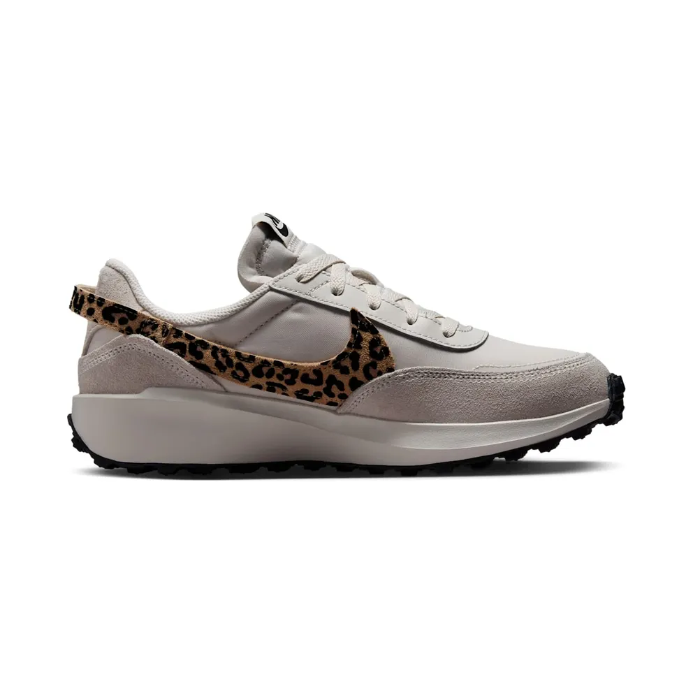 Nike Waffle Debut “Phantom Summit White Black Sesame” (HF1856-001)