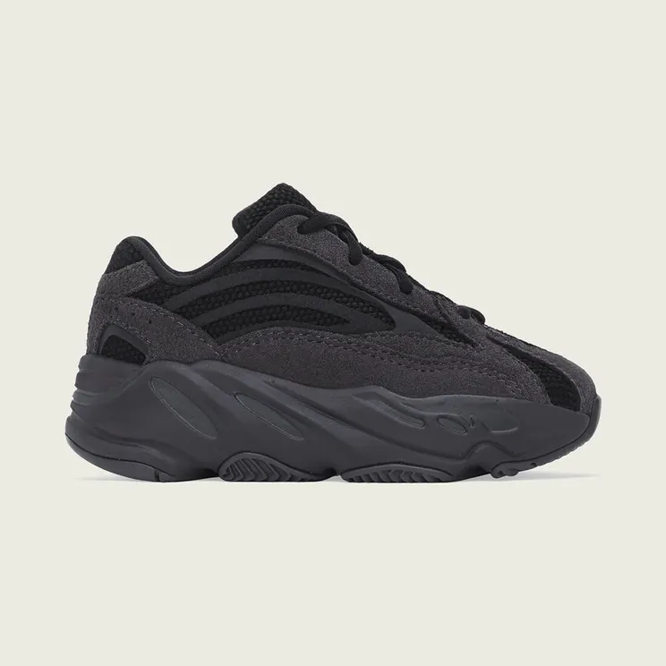 Adidas Yeezy Boost 700 V2 VANTA (FU6686)