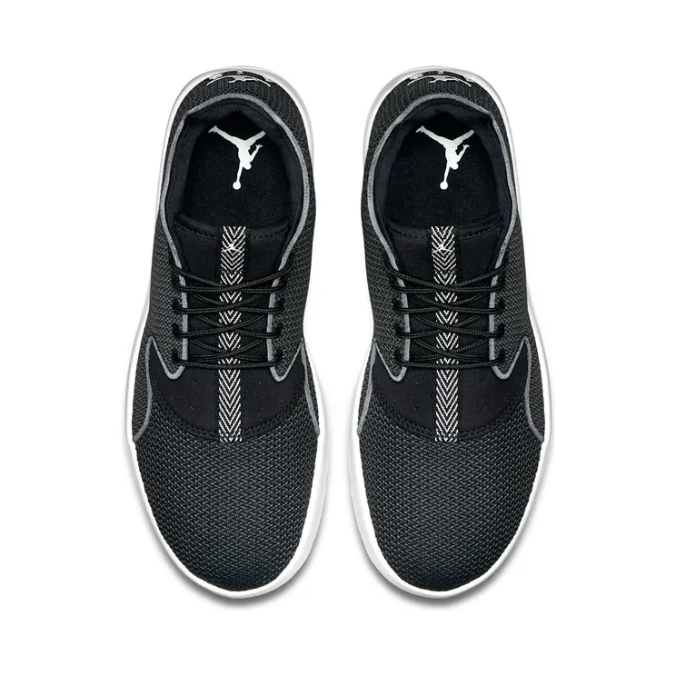 jordan-eclipse 724010-010