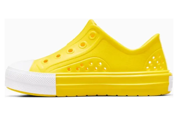 converse-chuck-taylor-all-star A06667C