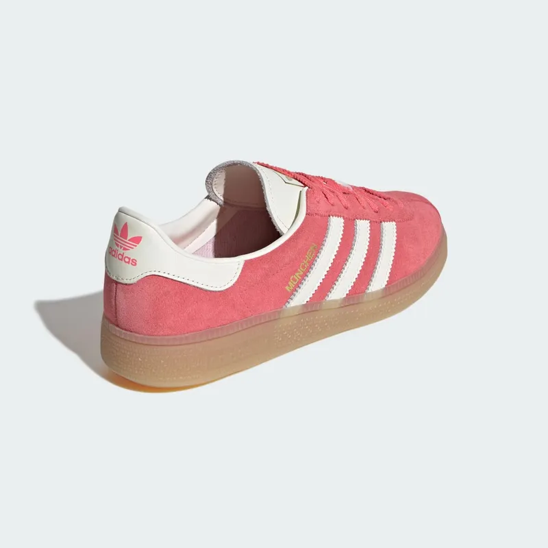 Adidas MUENCHEN Semi Flash Red / Off White / Gum (IH4207)