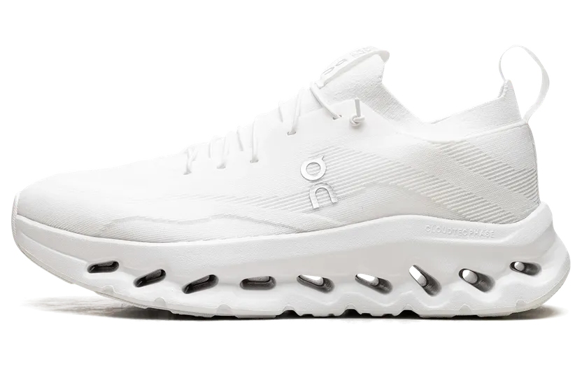 On Running Cloudtilt “LOEWE All White” (3MD30330108)