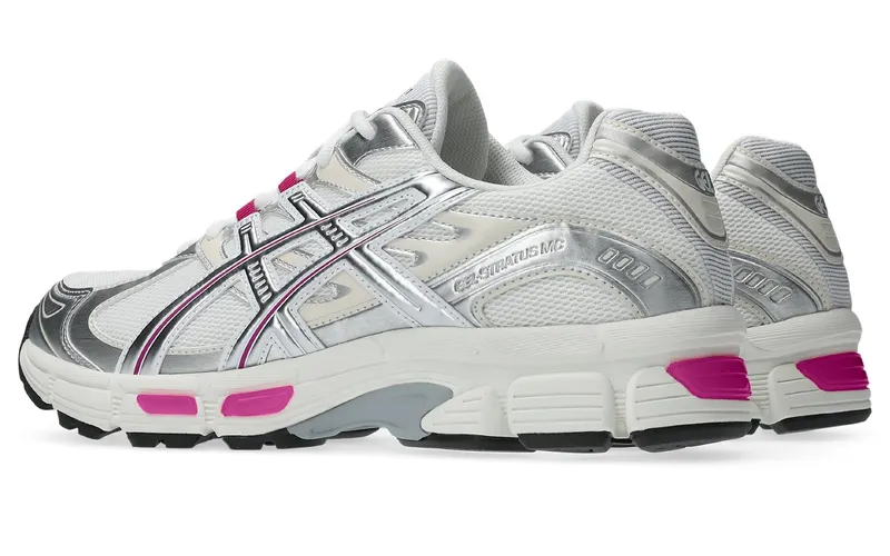 Asics Gel-Stratus MC “Raspberry” (1203B049-101)