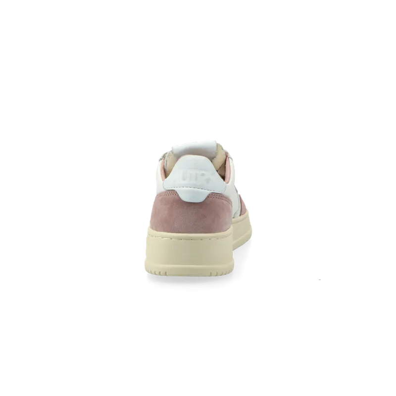 Autry Medalist Low W (goat / suede / white / nude) – AULWGS28