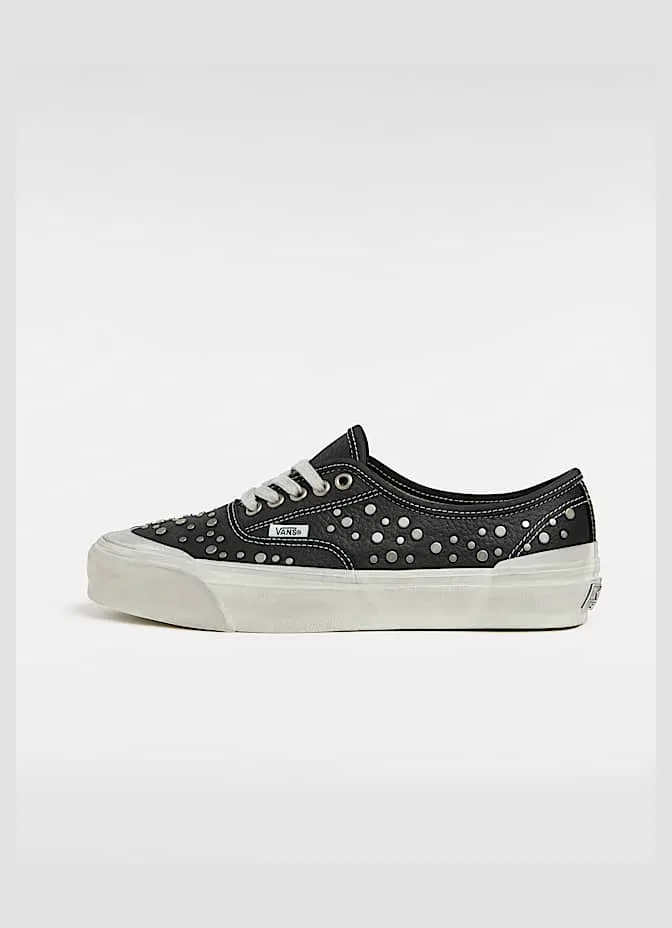 Vans Premium Authentic Nocturnal Black Studded Leather (VN000EGZBPR)
