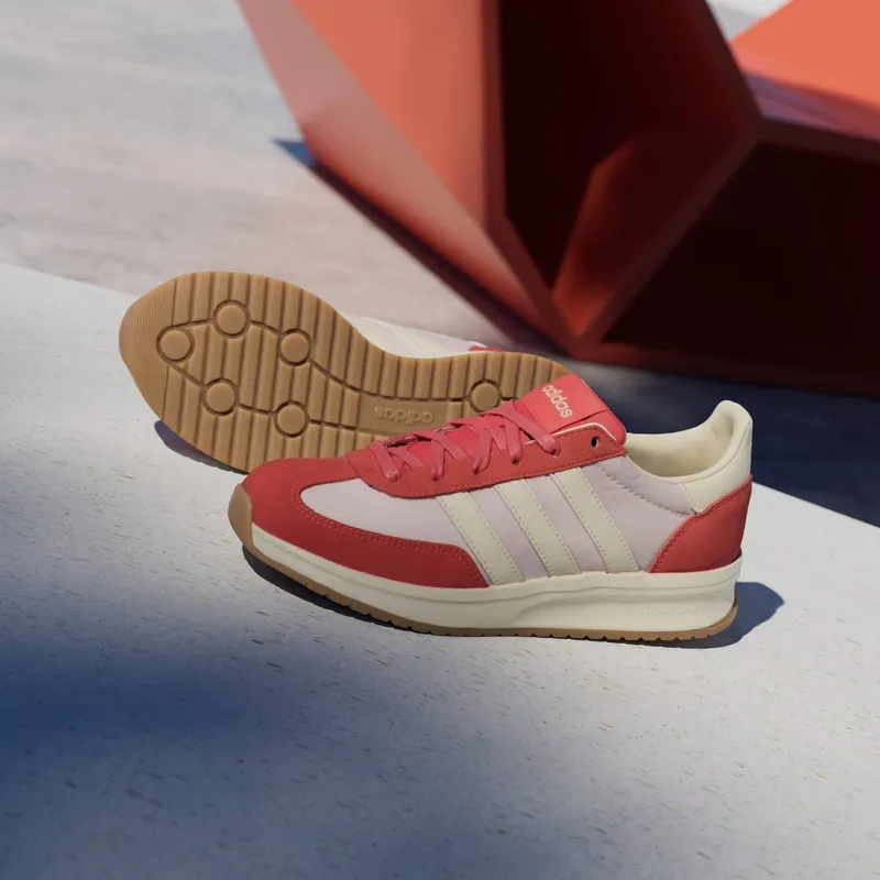 Adidas RUN 70s 2.0 Clear Pink / Warm Vanilla / Semi Lucid Red (JP5465)