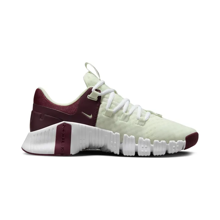 nike-free FN7099-020