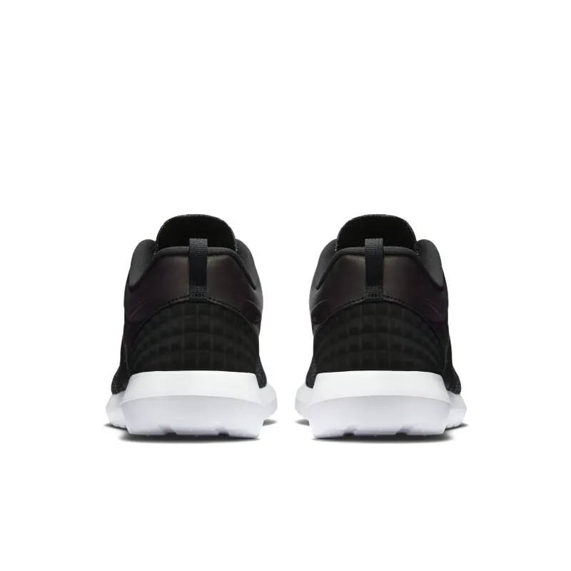 Nike Roshe Run Flyknit PRM Black White Black/Black-Dark Grey-White (746825-001)