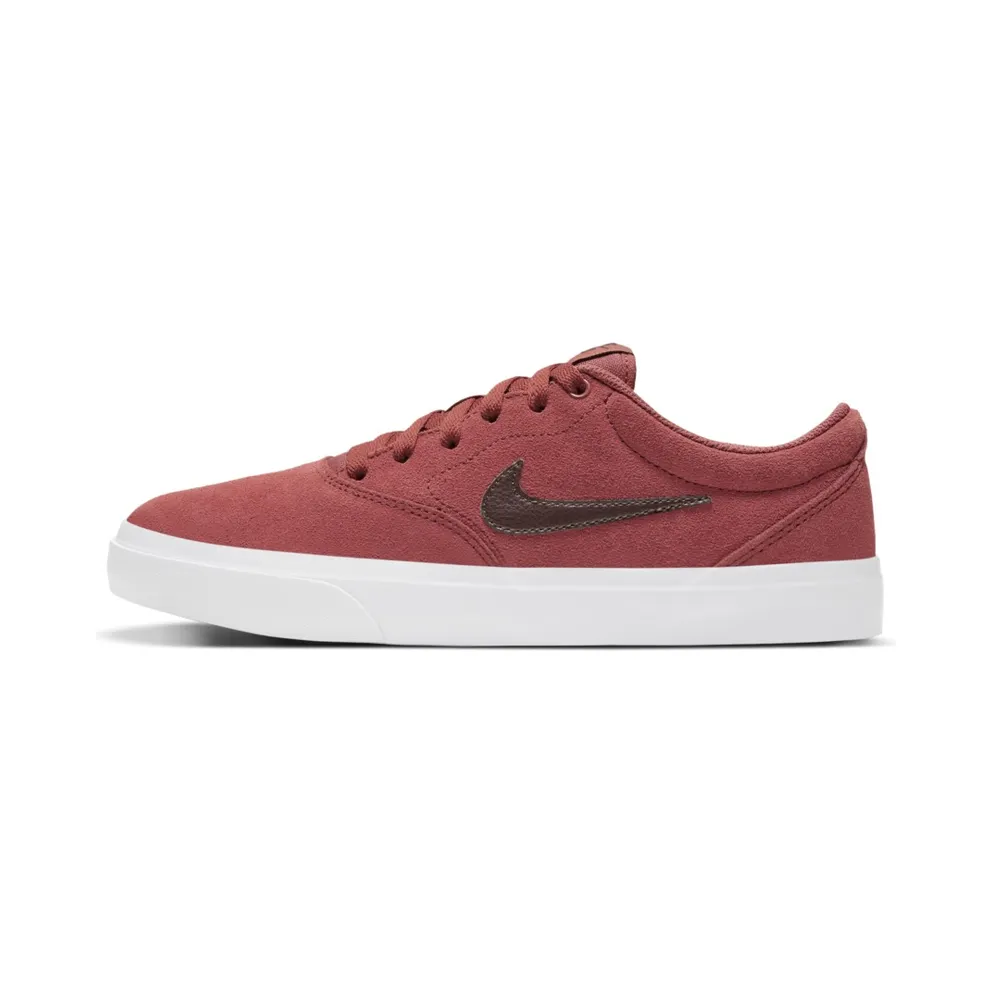 Nike SB Charge Suede “Claystone Red / White / Mystic Dates” (CT3463-600)