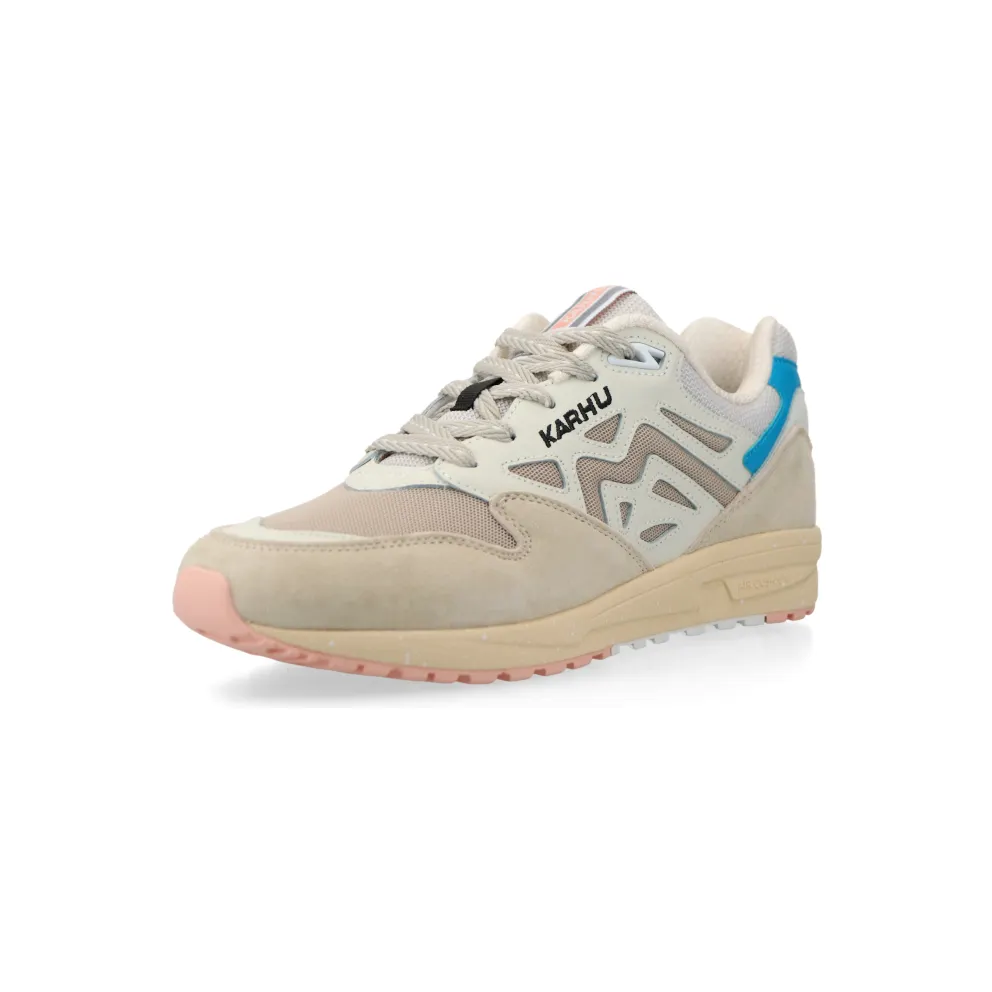 Karhu Legacy 96 (whitecap gray / silver lining) – F806068