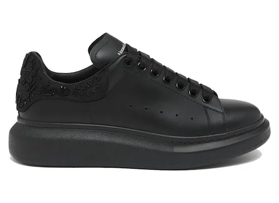 Alexander McQueen Oversized Black Botanical Beads (730082WICY31000)