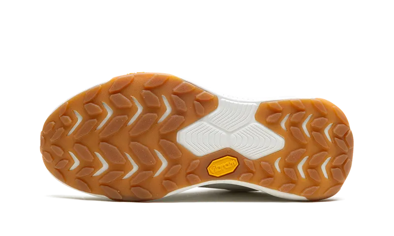 Hoka Transport “White” (1123154-WWH)