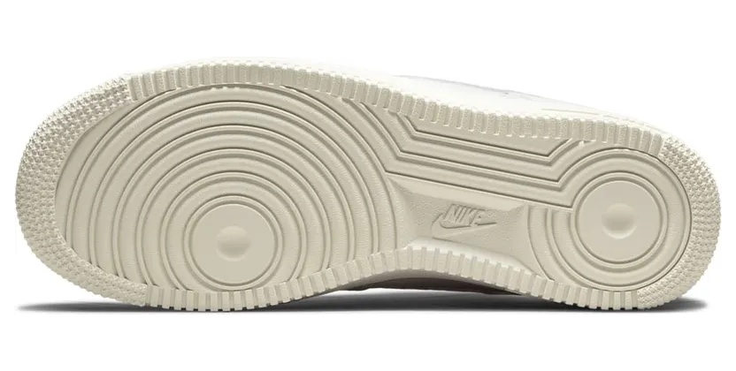 nike-air-force DN5463-100