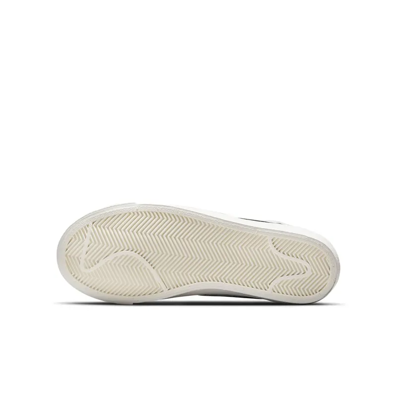 Nike Blazer Mid ’77 White (DJ2618-100)