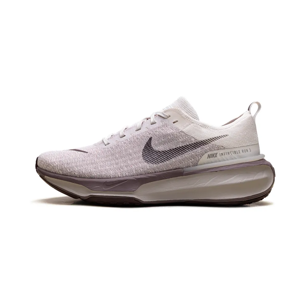Nike ZoomX Invincible Run 3 “Phantom Burgundy Crush” (DR2615-010)