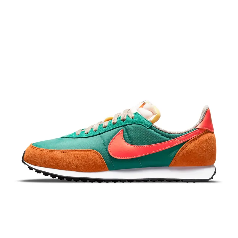 Nike Waffle Trainer 2 SP “Green Noise / Sport Spice / Moon Fossil / Bright Crimson” (DC2646-300)