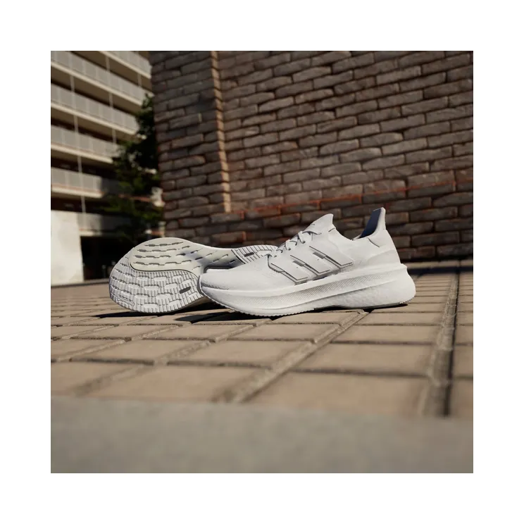 adidas-ultraboost ID8813