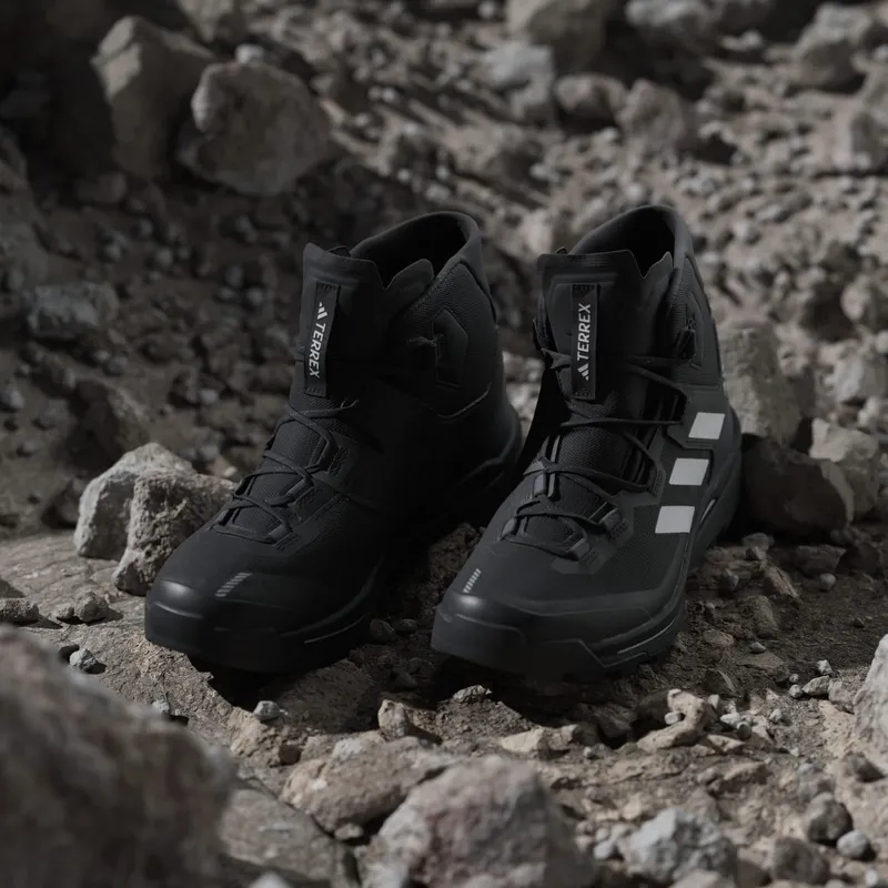 Adidas Terrex Skychaser Tech GORE-TEX Hiking Shoes Core Black / Grey One / Grey Five (IH1089)
