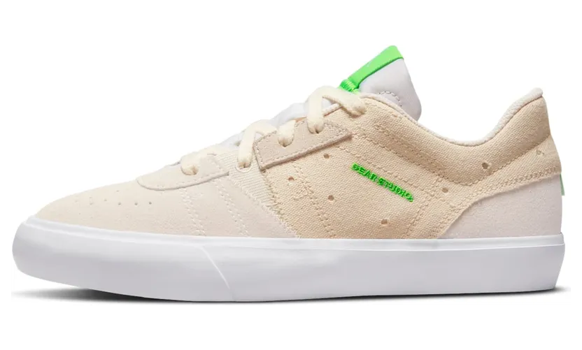 Jordan Series.05 “White / Green Strike / Iris Whisper / Phantom” (DM3383-103)