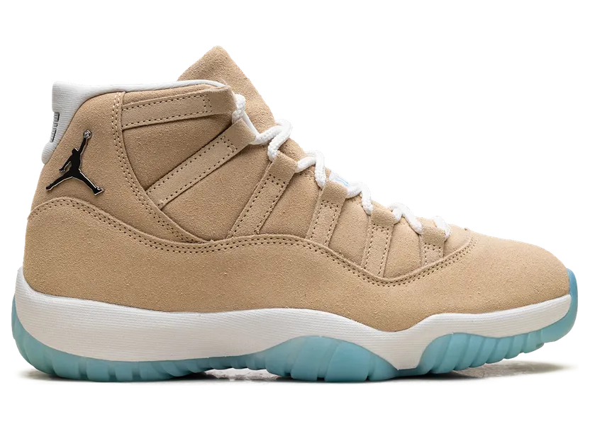 air-jordan-11 IO8960-707