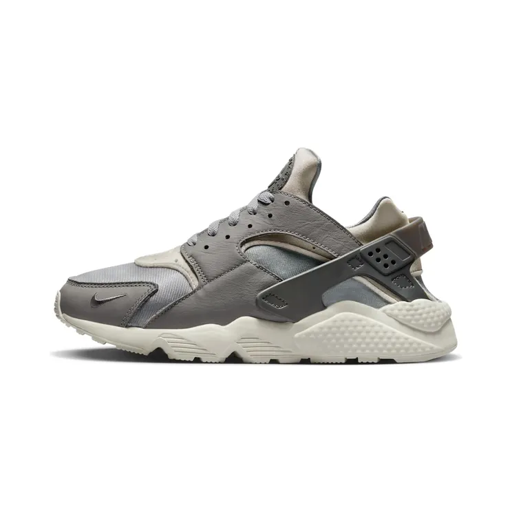 Nike AIR HUARACHE “Light Smoke Grey / Flat Pewter / Light Iron Ore / Iron Grey” (FB8988-001)