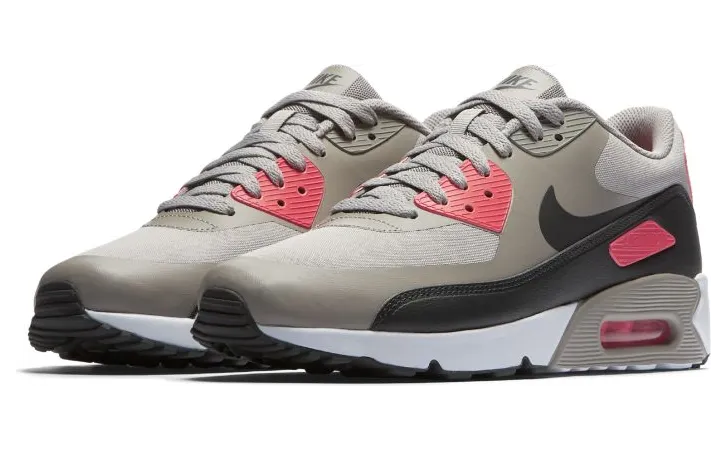 nike-air-max 875695-010