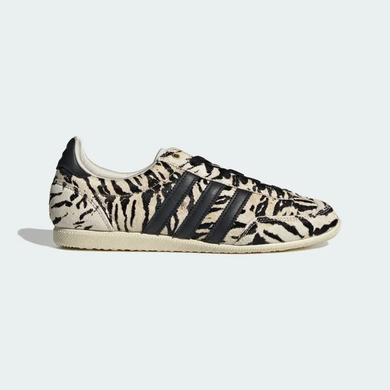 Adidas JAPAN Off White / Core Black / Core Black (KI6544)
