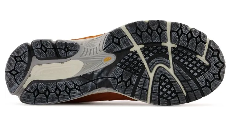 new-balance-2002r M2002RDE
