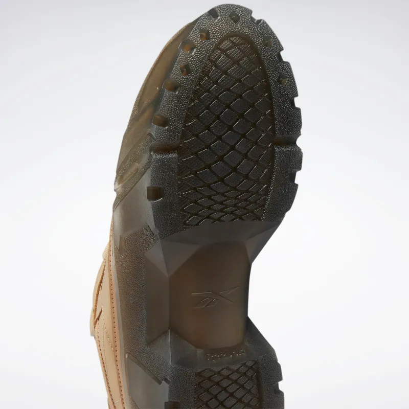 Reebok Cardi B Club C Shoes Sahara / Core Black / Sahara