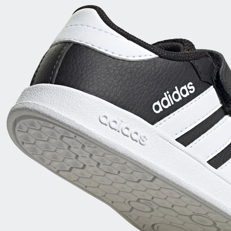 Adidas Breaknet Core Black / Cloud White / Core Black (FZ0091)