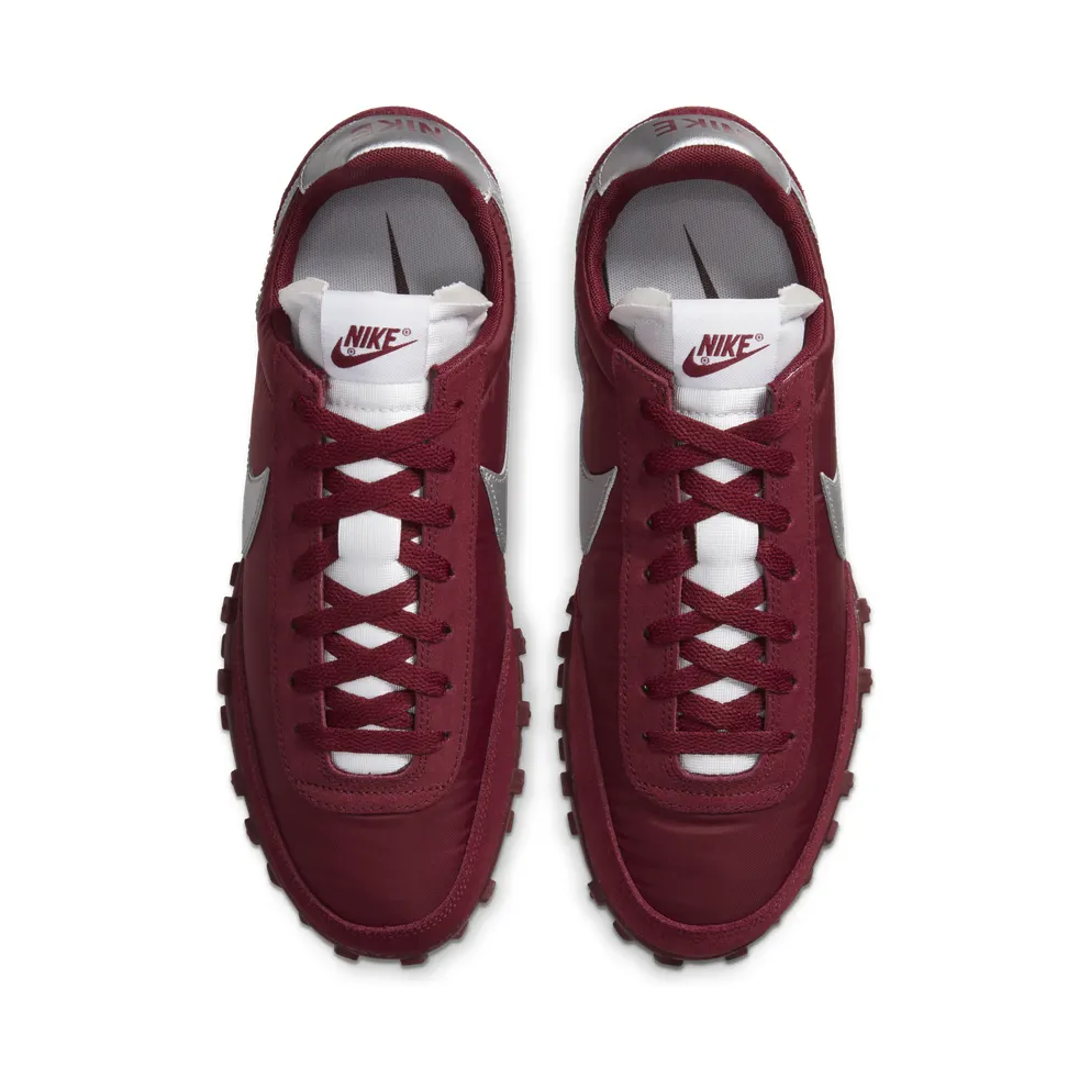 Nike Waffle Racer “Team Red / White / Metallic Silver” (CN8115-600)