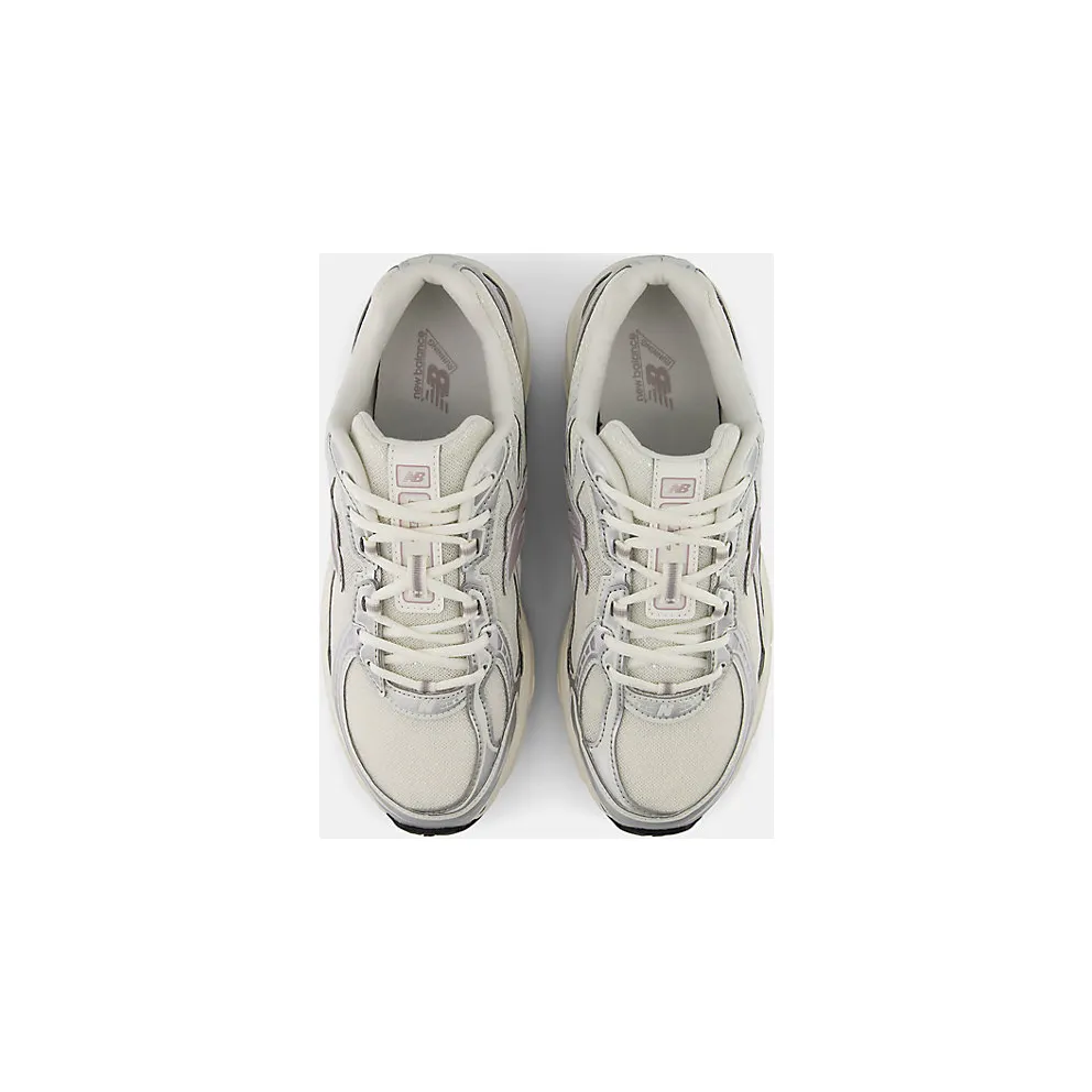 New Balance 740 “Sea Salt Metallic” (U7402F3)