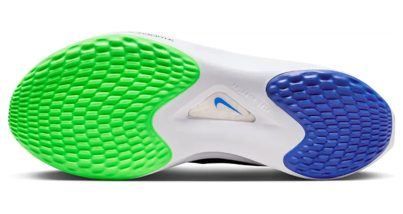 nike-zoom DM8968-101