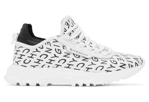 Givenchy White and Black Refracted Logo Spectre Runner Sneakers (BH003AH0UP)