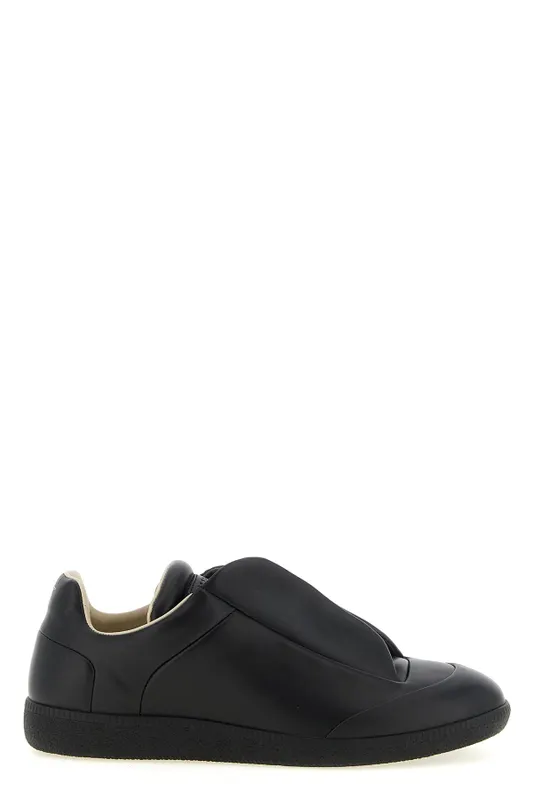 Maison Margiela Future “Black” (S57WS0561P7573T8013)