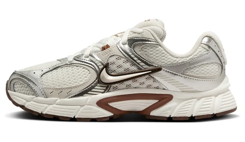 Nike V5 RNR “Sail Fauna Brown” (HQ7901-102)