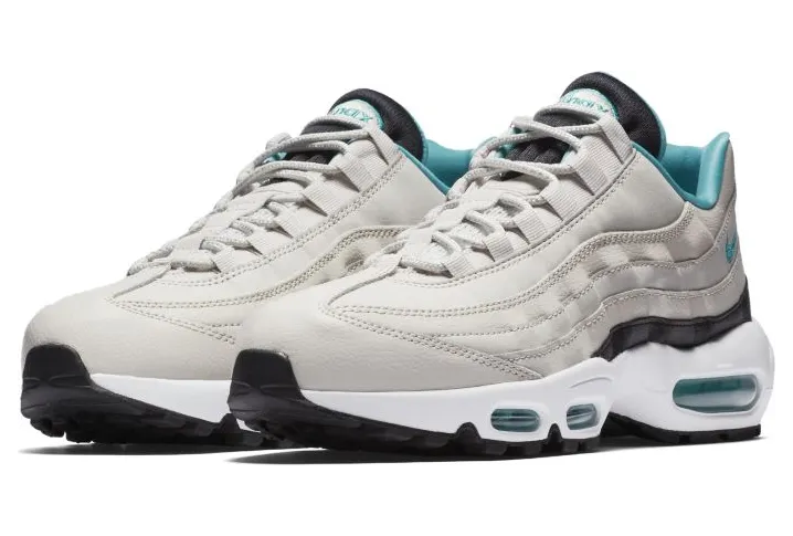 nike-air-max 749766-027