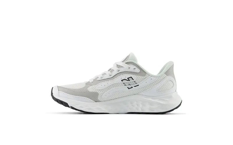 New Balance Fresh Foam Arishi v4 White Silver Metallic Black (WARISTT4)