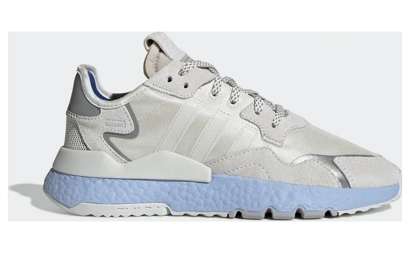 adidas Nite Jogger Schuh Off White / Off White / Glow Blue (EE5910)