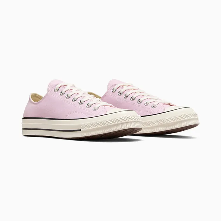 converse-chuck-taylor-all-star A08724C