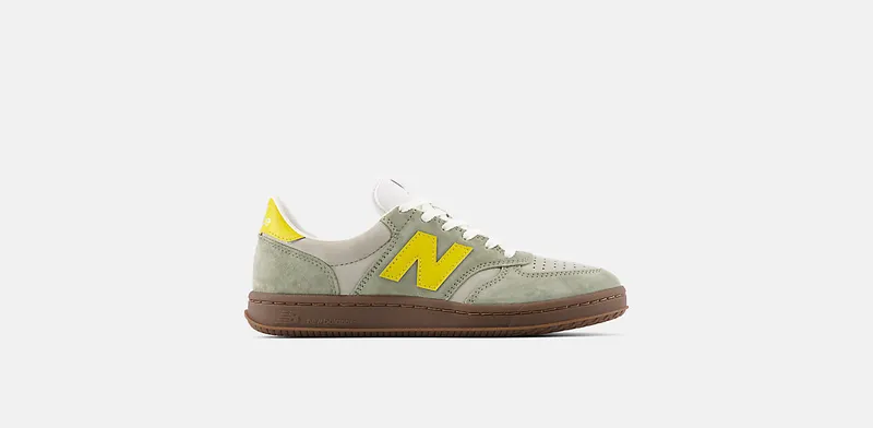 NEW BALANCE T500 “DARK OLIVINE / APOLLO GOLD” (M5009M6)