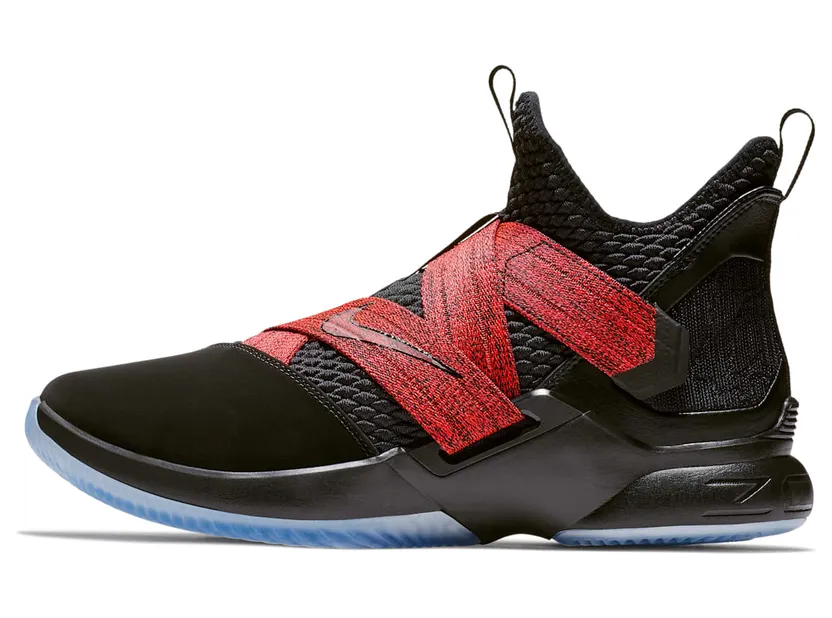 nike-lebron AO2609-003
