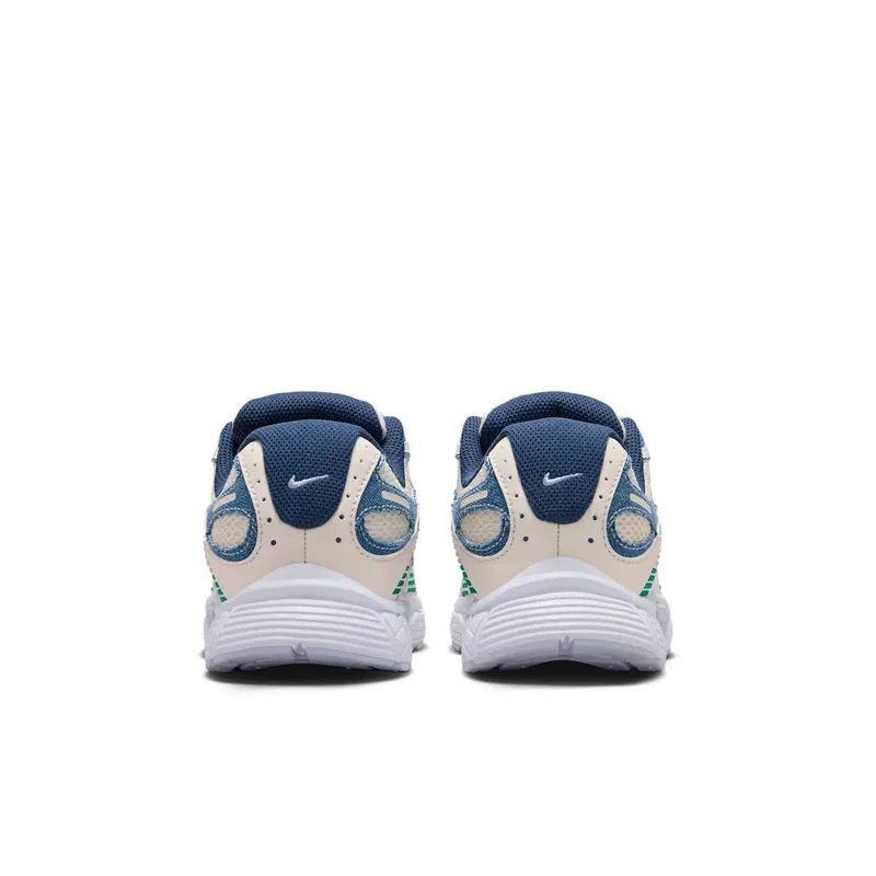 Nike V5 RNR GS “Soft Pearl Blue Denim” (IR2106-001)