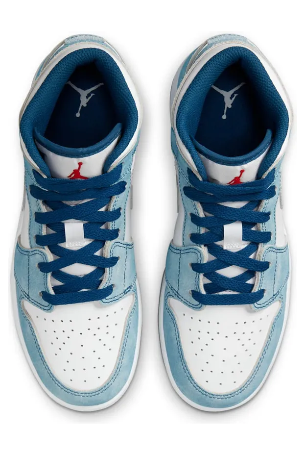 air-jordan-1 DR6235-401