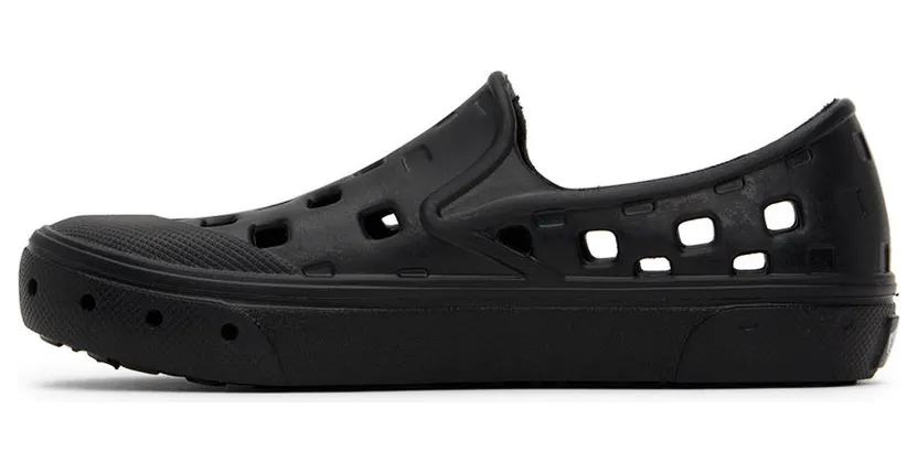 vans-slip-on VN0A4UVIBLK1