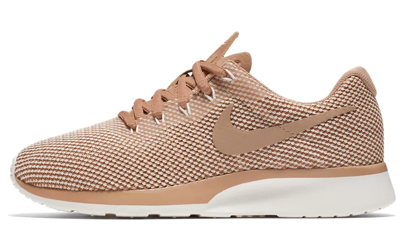 nike-tanjun 921668-200