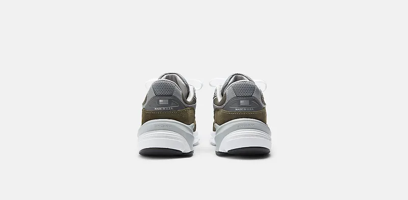 New Balance 990v6 “MiUSA True Camo White” (U990OG6)